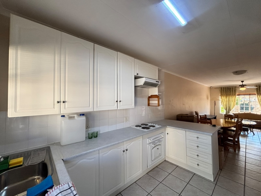 2 Bedroom Property for Sale in Dassie Rand North West